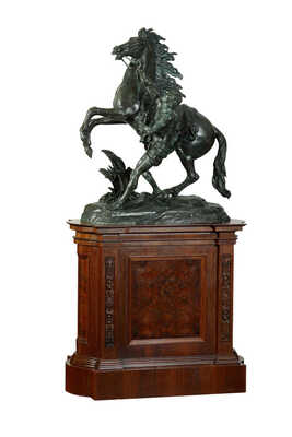 Парные скульптуры «Укротители коней» («Возничие, удерживающие вздыбленных коней»)